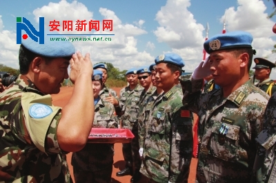 新闻中心 安阳新闻    当地时间10月7日,驻安71352部队某师抽组的军区